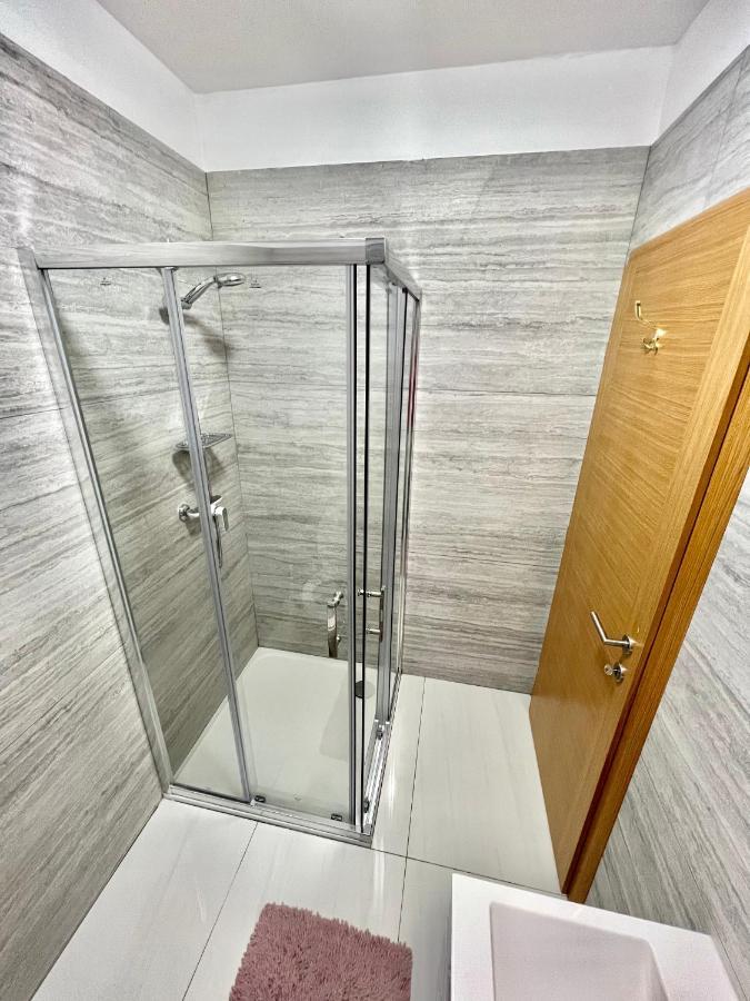 Residence Antiqua Rooms Bibinje Eksteriør billede